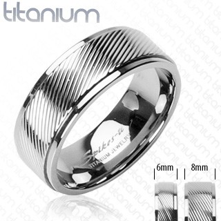 Titánový prsteň s diagonálnymi pruhmi B1.9 - Veľkosť: 70 mm